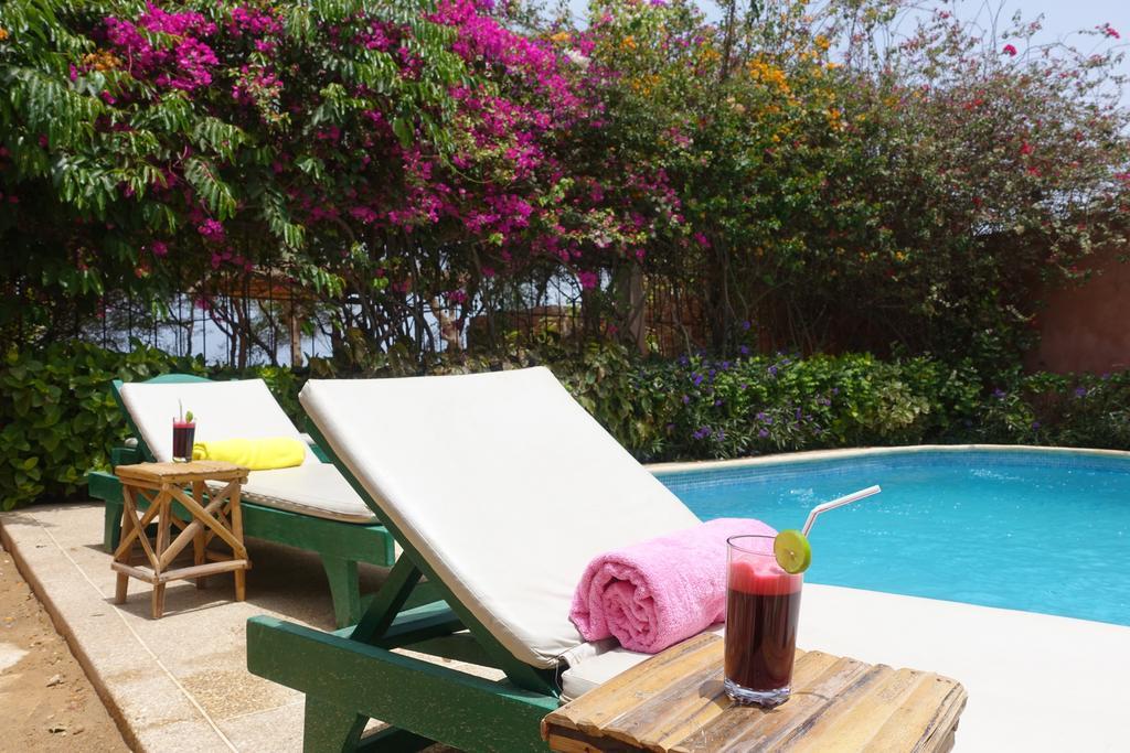 Keur Marrakis Hotel M'Bour Exterior photo