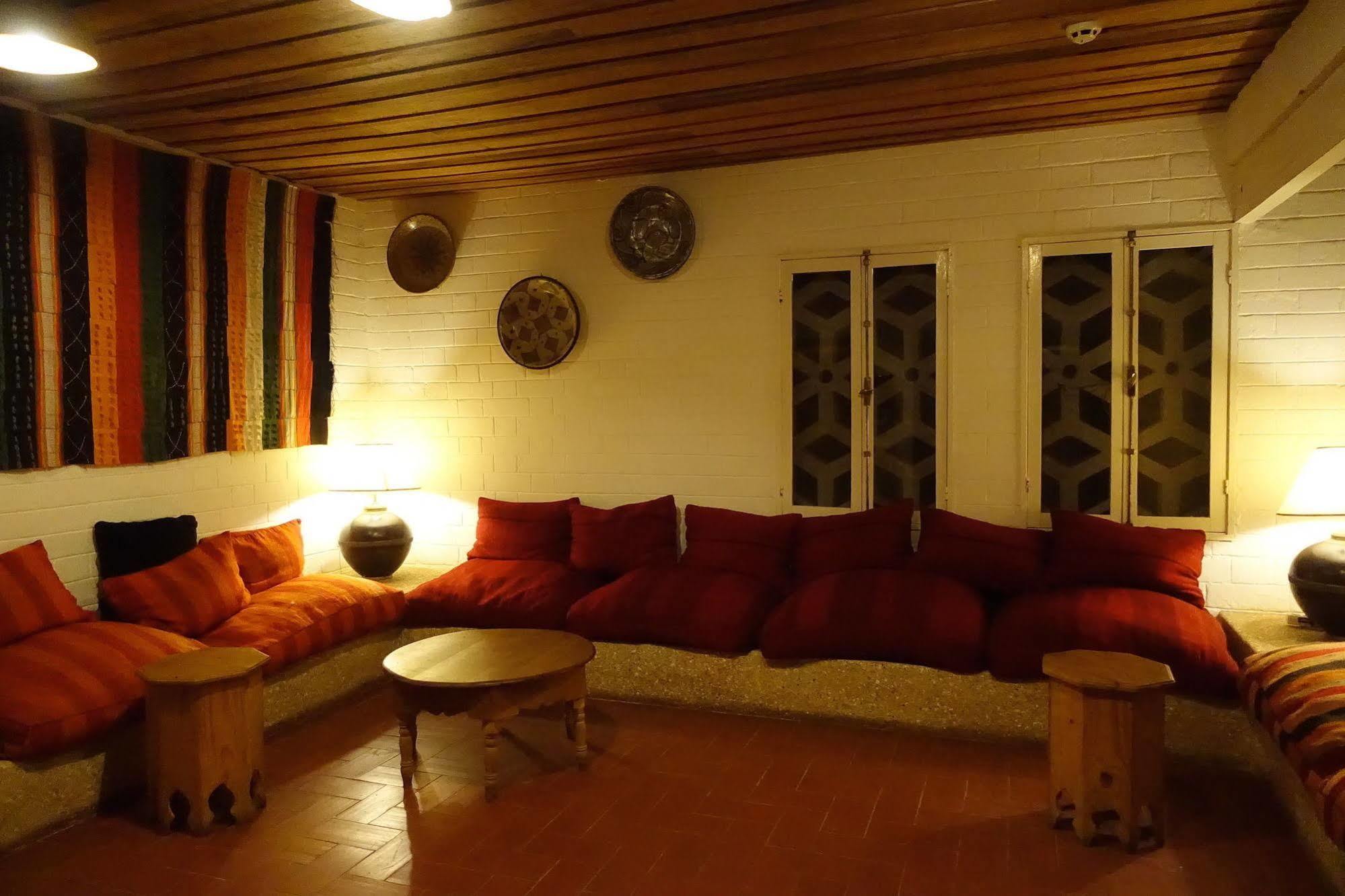 Keur Marrakis Hotel M'Bour Exterior photo